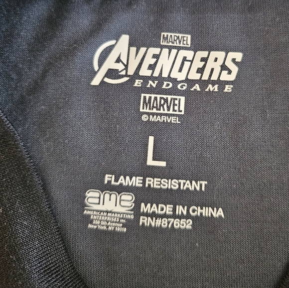 Avengers T-Shirt Y/L - Picture 3 of 6